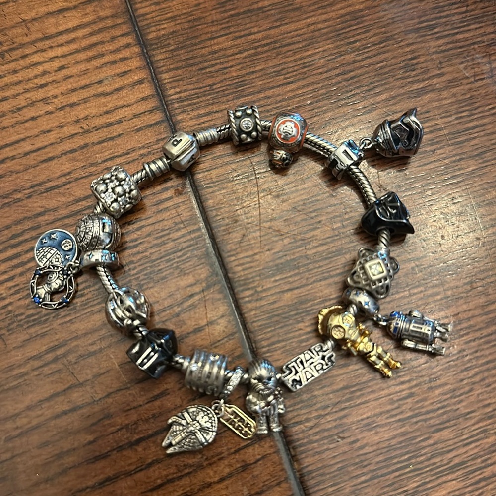 Pandora Star Wars Bracelet
